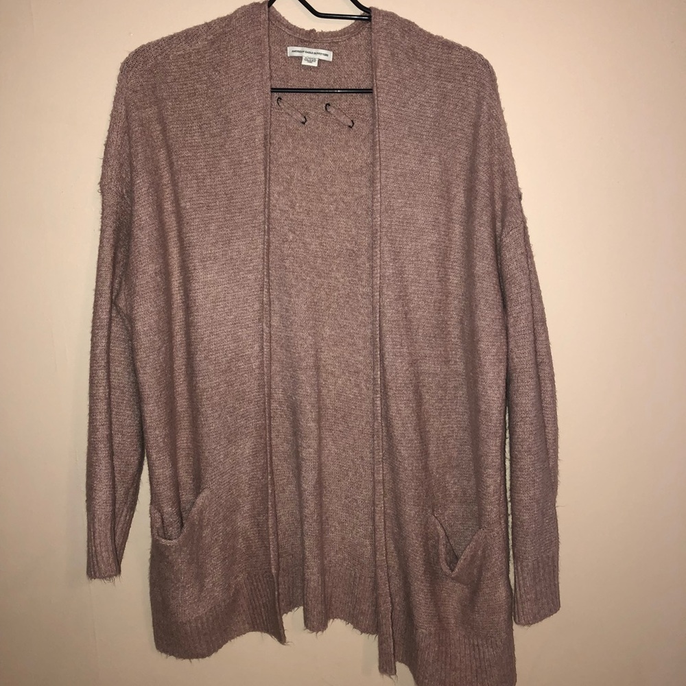 SUPER SOFT American Eagle sweater 🌸🍁
